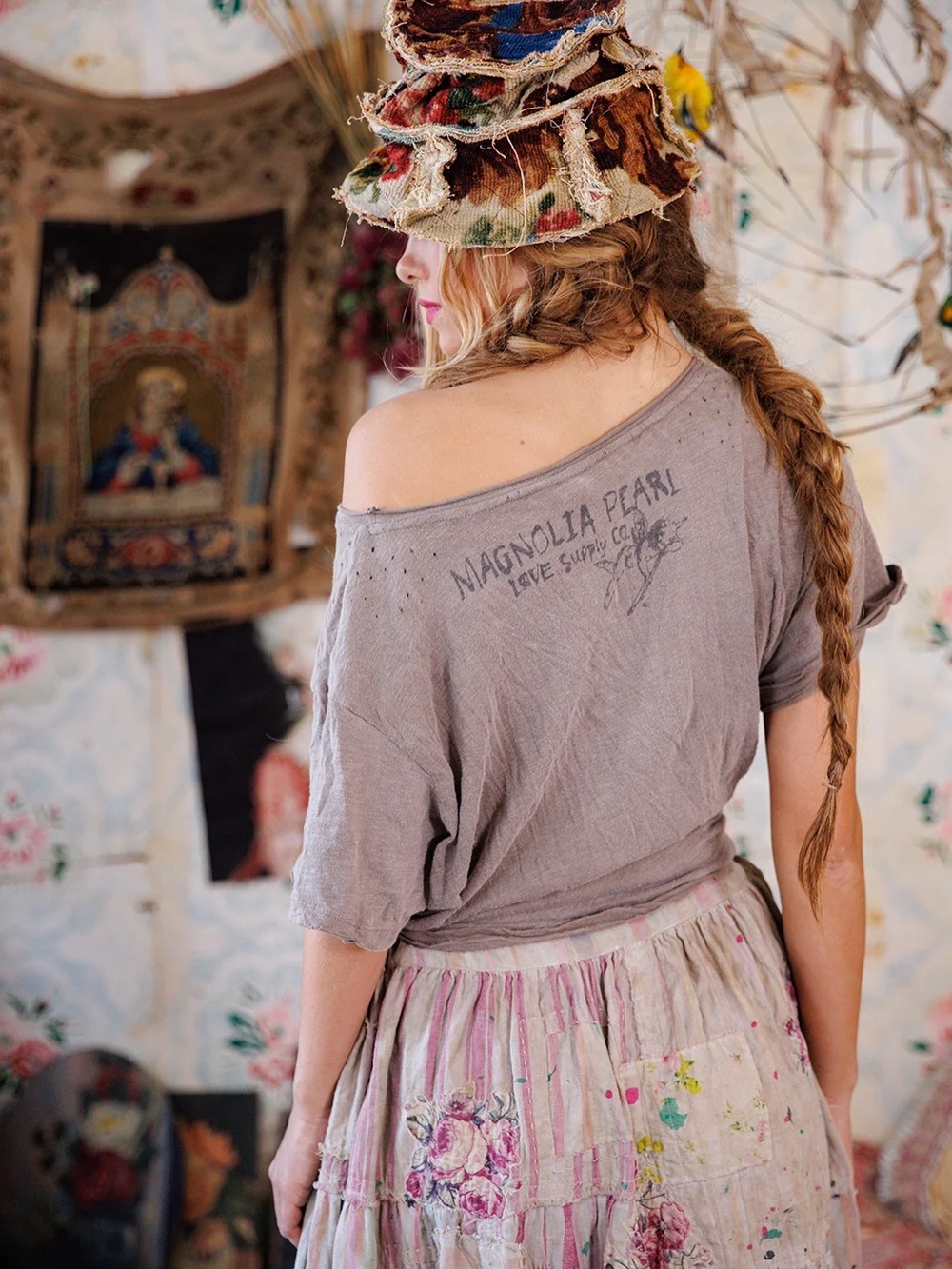 Magnolia Pearl Brown Cotton Distressed Boyfriend Tee-OSFM
